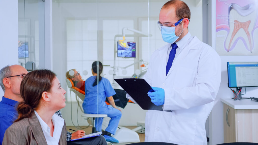 Diplomado En Gestión de Clínicas Odontológicas​