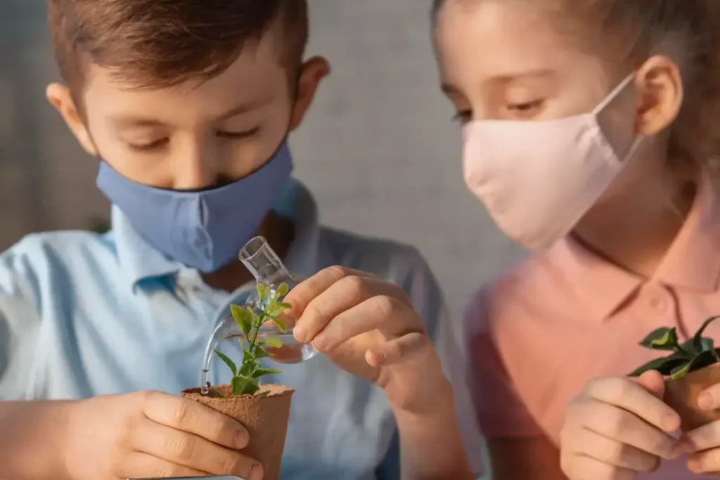 Curso de Comunicación Ambiental y Estrategias de Educación sobre Microplásticos 1