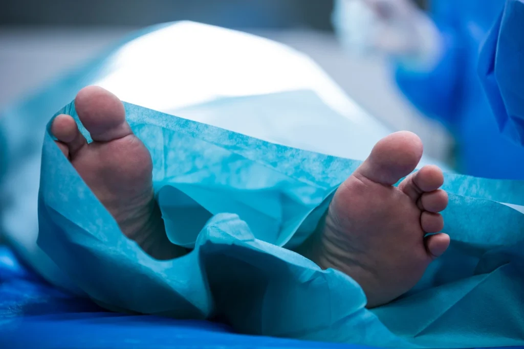 Diplomado-en-Cirugia-Podologica-y-Tecnicas-Ambulatorias-1