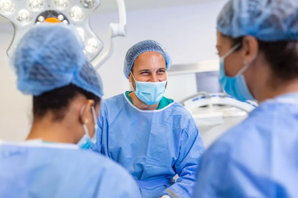 Maestría en Coordinación de Clínica Estética para Enfermería Operaciones 1