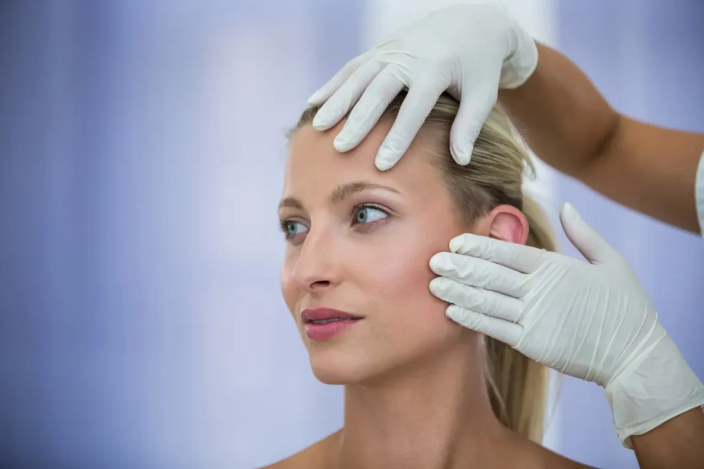 Maestría en Rejuvenecimiento Facial Quirúrgico Lifting Facial y Cuello 1