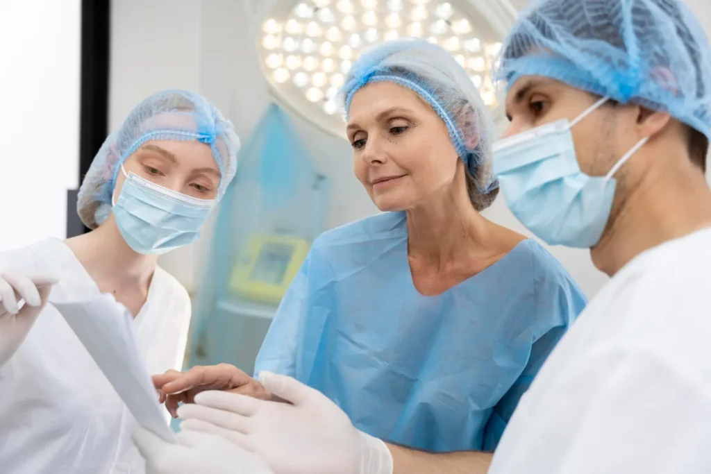 Maestría en Soporte en Cirugía Corporal Auxiliares 2
