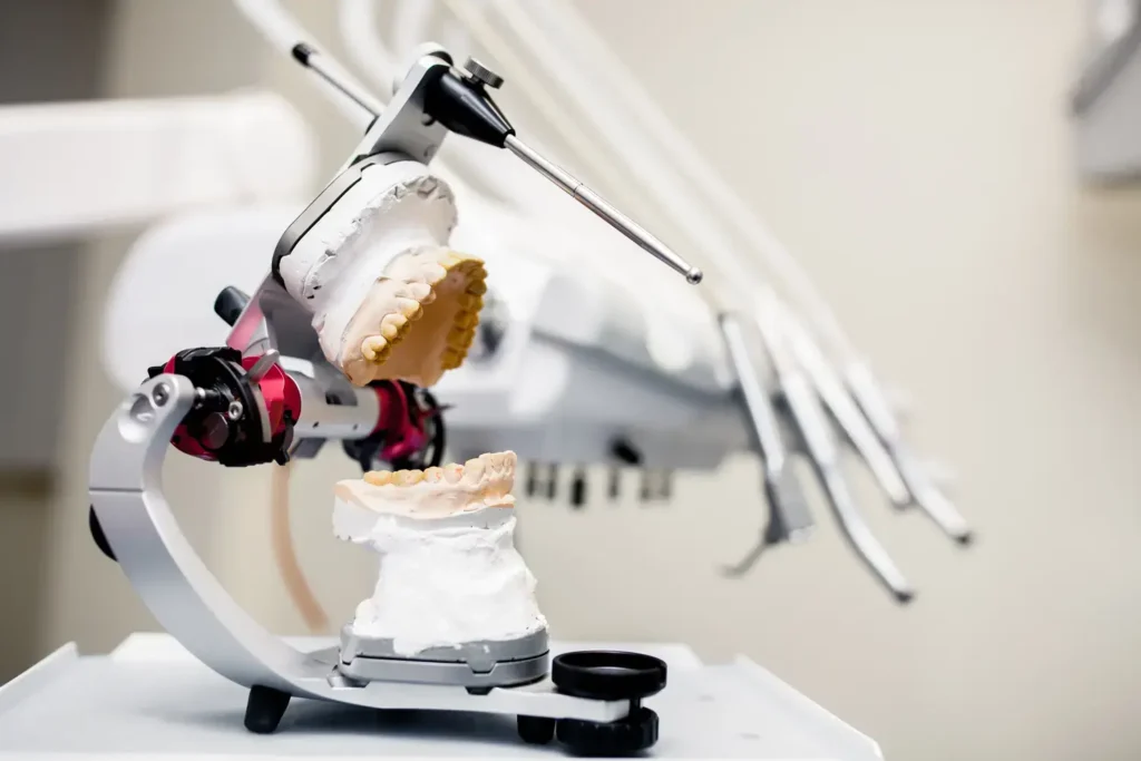 Diplomado en Diseño Digital de Prótesis Dentales 3